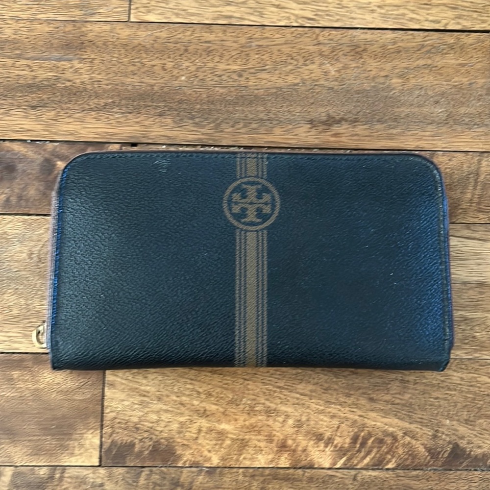 Tory Burch Wallet